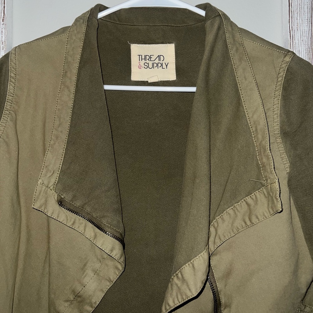 Jacket - Picture 3 of 5